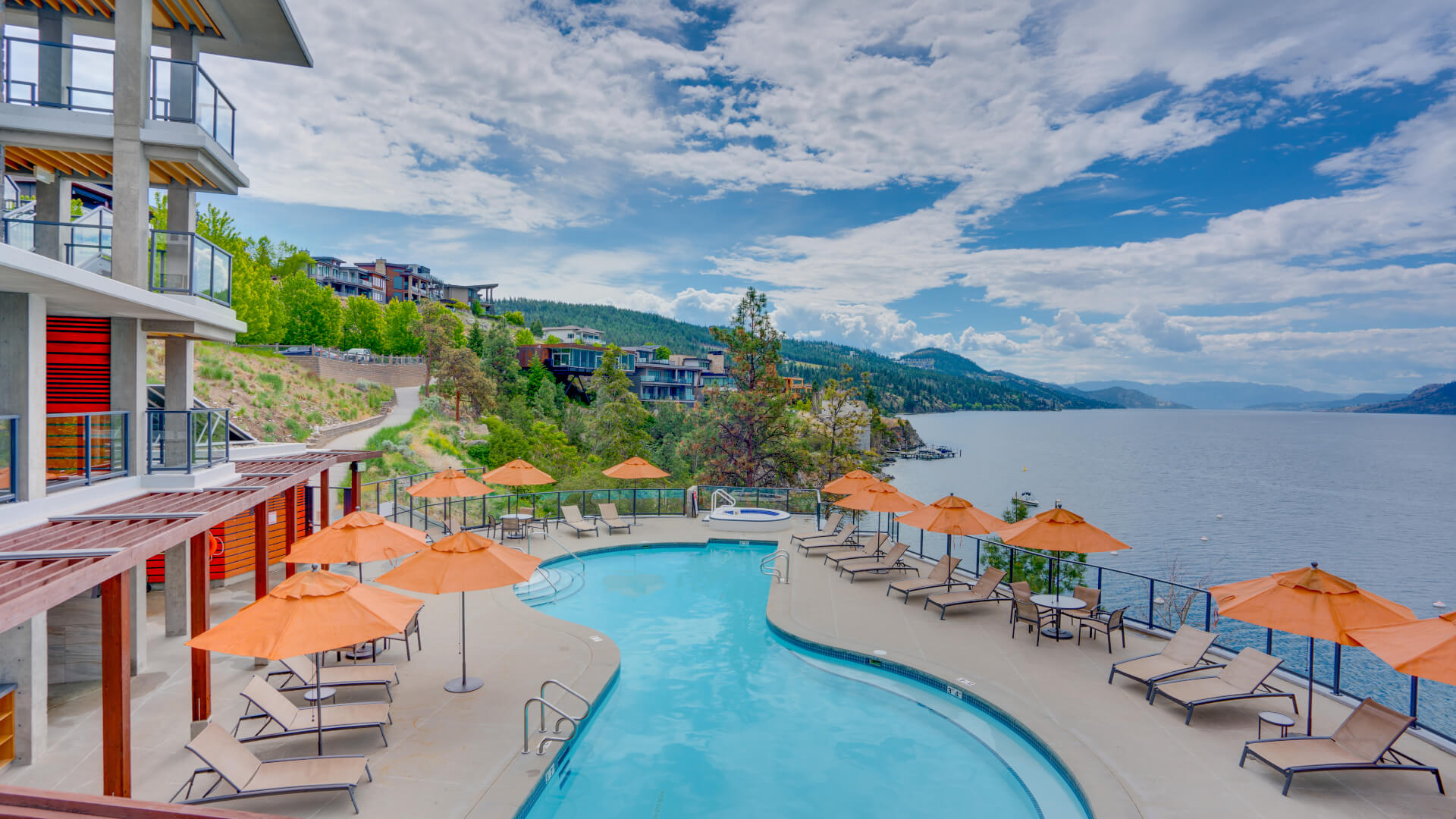 The Lake Club pool